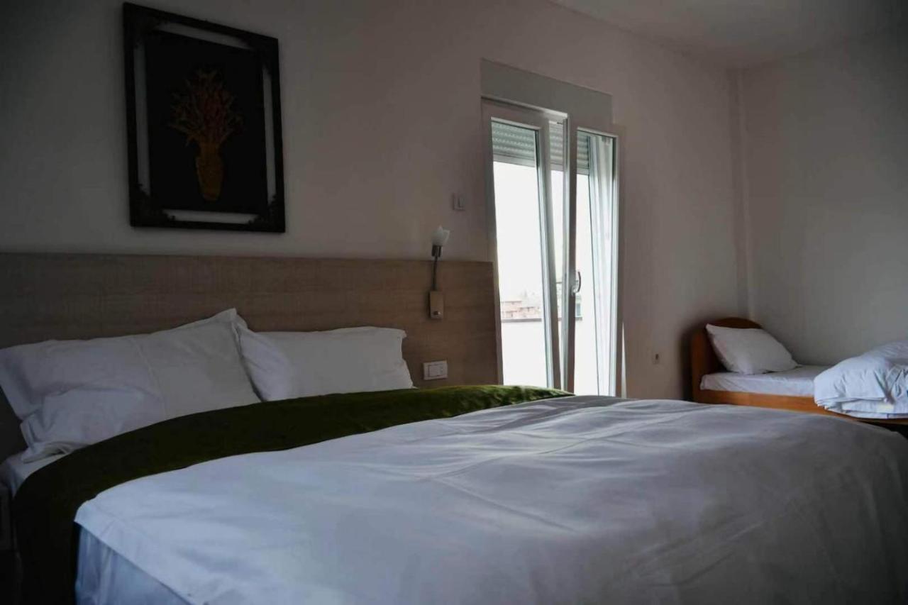 Asuka Apartmani 飞鸟客 Surčin Buitenkant foto