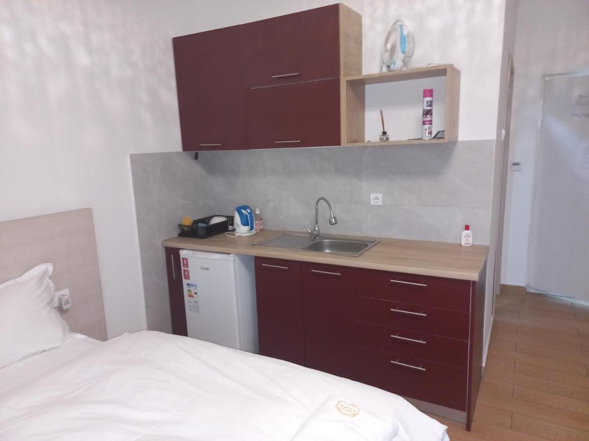 Asuka Apartmani 飞鸟客 Surčin Buitenkant foto