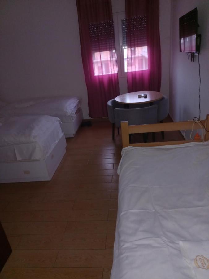 Asuka Apartmani 飞鸟客 Surčin Buitenkant foto